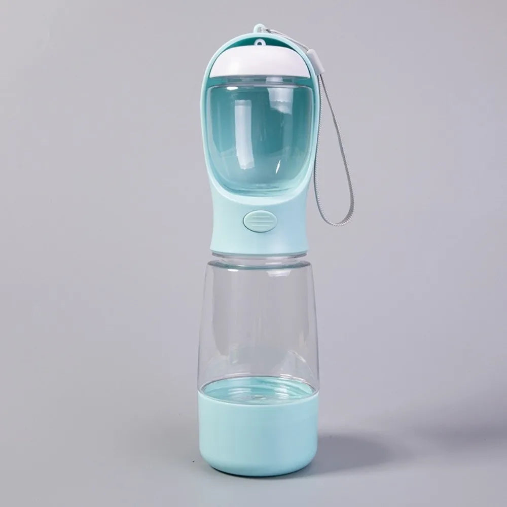 Nuevo dispensador de agua para perros de 400 ml con contenedor para bolsas de excrementos. Botella de agua portátil para mascotas 3 en 1 a prueba de fugas. Botella para comida de perro para exteriores.