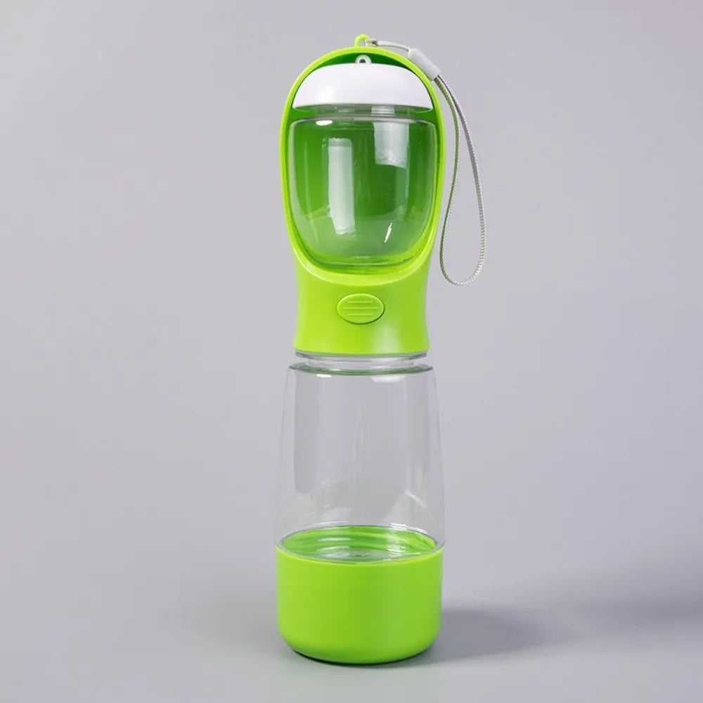 Nuevo dispensador de agua para perros de 400 ml con contenedor para bolsas de excrementos. Botella de agua portátil para mascotas 3 en 1 a prueba de fugas. Botella para comida de perro para exteriores.